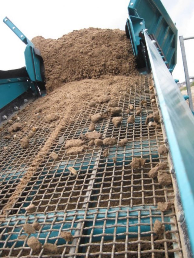 warrior-1800-sand-gravel Warrior 1800 screening sand and gravel